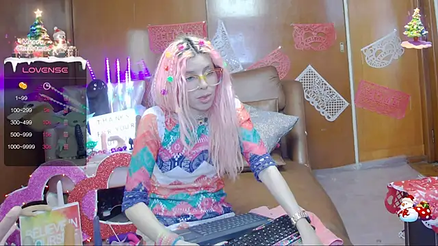 Skinygirl online show from 02/07/25, 02:08