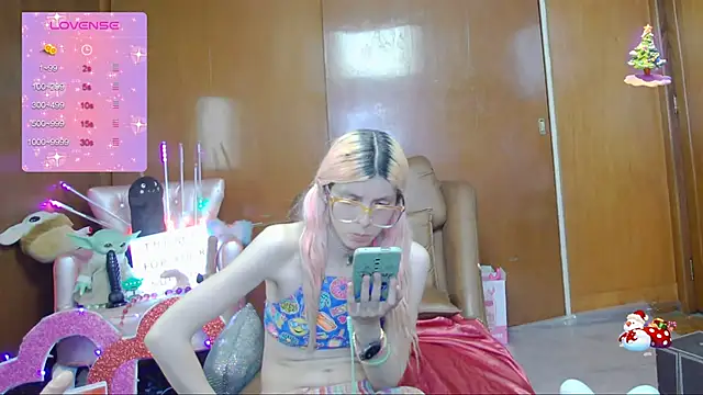 Skinygirl online show from 03/17/25, 03:57