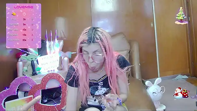 Skinygirl online show from 10/03/25, 12:14