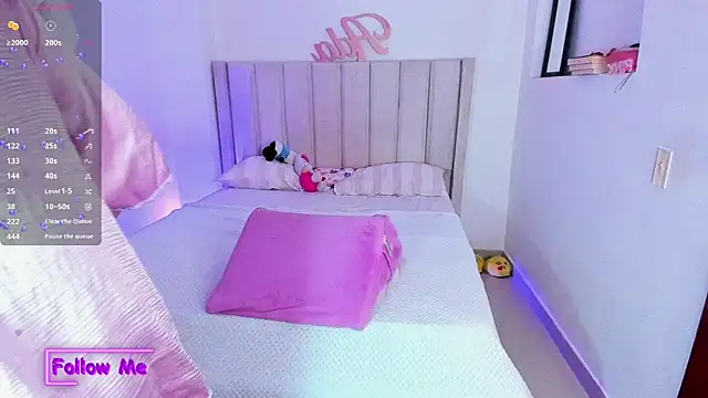 sheirysex  online show from 10/06/25, 03:40