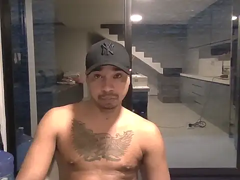 Juninho10c online show from 11/04/25, 04:38