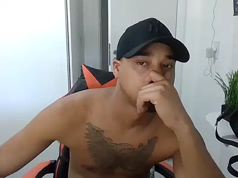 Juninho10c online show from 11/15/25, 04:00