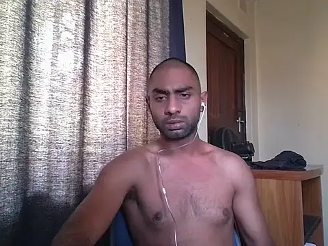 Snapshot of Sexydickxoxo chatting on 06/15/26, 12:16 Sexydickxoxo online show from 06/15/26, 12:16