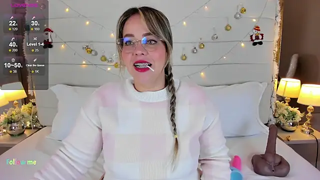 Charlotte93  online show from 12/02/25, 11:56