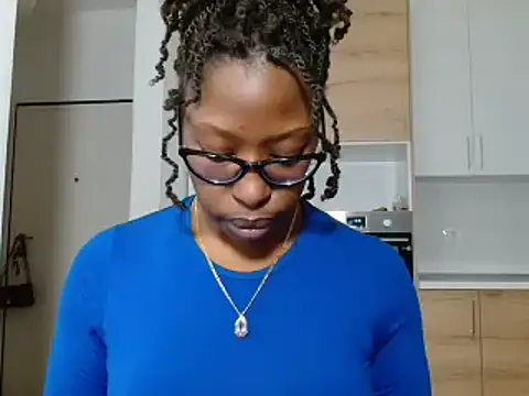 MadamIndigo online show from 01/15/26, 05:27