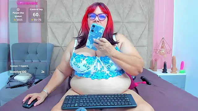 mommy cute online show from 01/19/26, 12:03