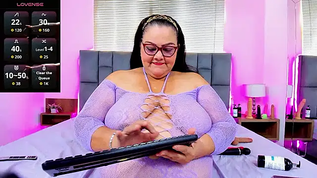 mommy cute online show from 02/12/26, 08:30