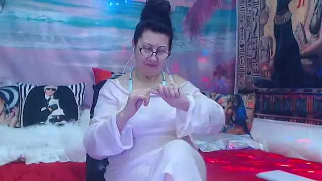 NightOrhideya online show from 11/20/25, 07:25