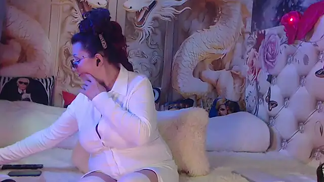 NightOrhideya online show from 03/12/26, 04:55