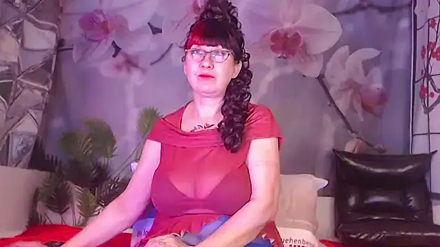 NightOrhideya online show from 04/08/26, 06:48