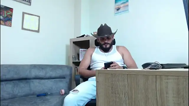 Snapshot of cowboyht chatting on 05/06/26, 12:20 cowboyht online show from 05/06/26, 12:20