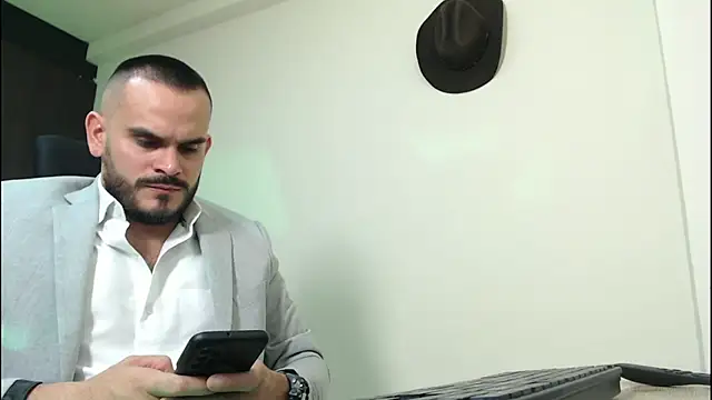 cowboyht online show from 12/14/25, 03:57