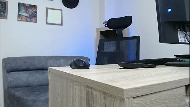 cowboyht online show from 04/04/26, 05:03