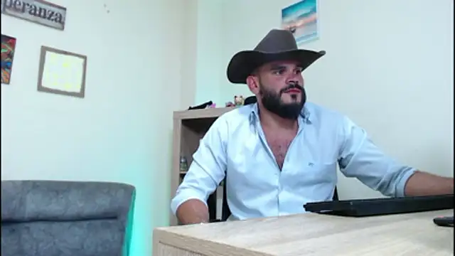 Snapshot of cowboyht chatting on 05/04/26, 04:49 cowboyht online show from 05/04/26, 04:49