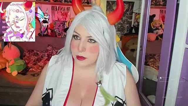 candyy new online show from 10/21/25, 06:29