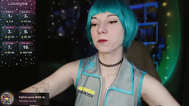 freya sunny online show from 12/06/24, 07:26