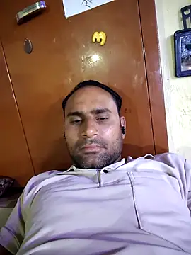 Maneeshpoppy online show from 04/04/26, 02:12