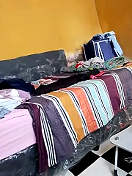 LULE37587001 online show from 11/28/25, 06:13