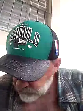 Peludo173317 online show from 10/08/25, 01:12