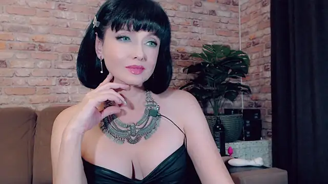  Alexis Bloom  online show from 11/16/25, 01:16