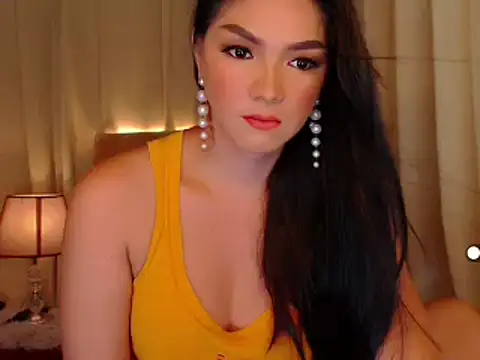 Snapshot of mistressseductionleah chatting on 04/21/26, 08:59 mistressseductionleah online show from 04/21/26, 08:59