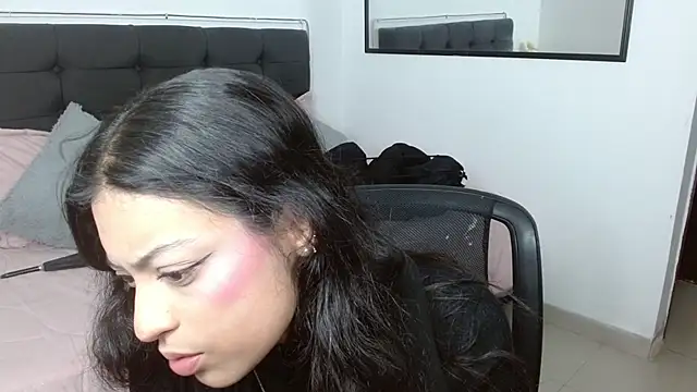 vaness weet online show from 02/03/26, 08:58