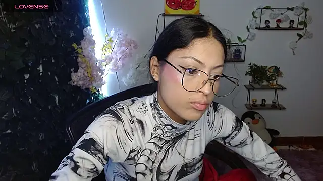 vaness weet online show from 04/15/26, 07:58