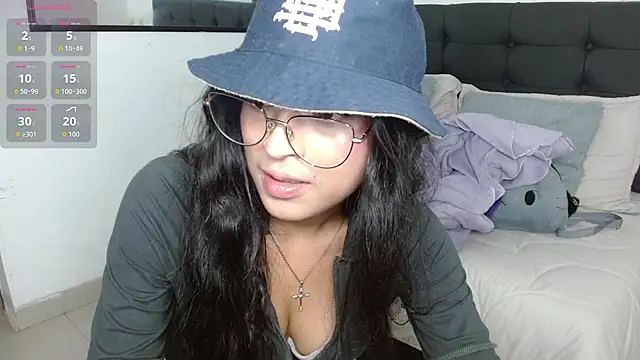 vaness weet online show from 10/27/25, 07:59