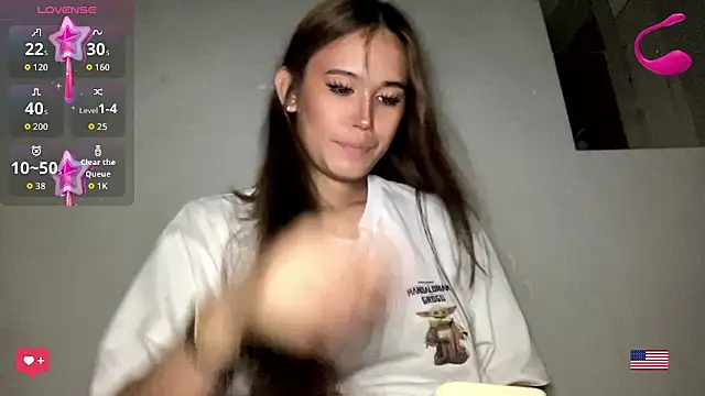 Snapshot of MeganTheRarest chatting on 07/09/26, 04:17 MeganTheRarest online show from 07/09/26, 04:17