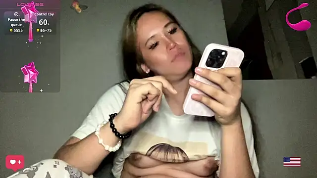 Snapshot of MeganTheRarest chatting on 06/04/26, 03:38 MeganTheRarest online show from 06/04/26, 03:38