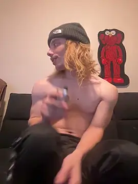 trippyski online show from 01/01/25, 08:56