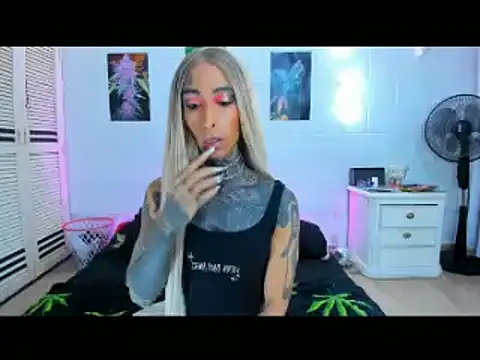 drippyorlovee online show from 02/18/26, 06:48