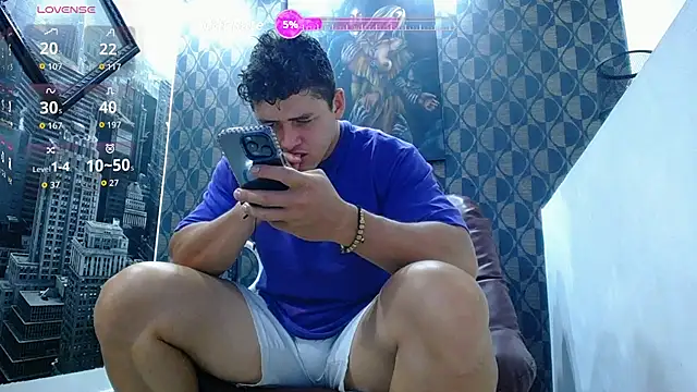 Leonsmoron online show from 03/25/26, 10:41