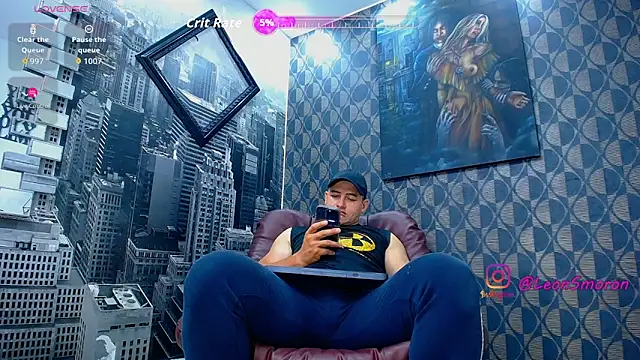 Leonsmoron online show from 05/25/26, 02:00