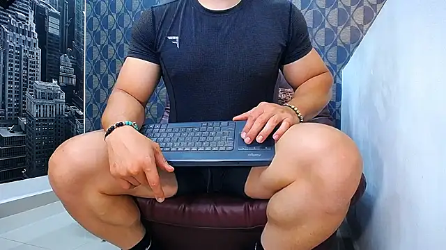 Leonsmoron online show from 04/11/26, 03:25