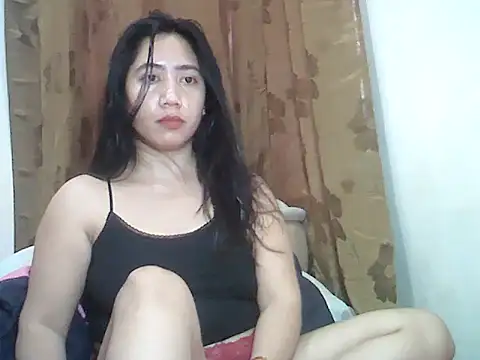 LOVENAYRA1 online show from 02/19/26, 03:03
