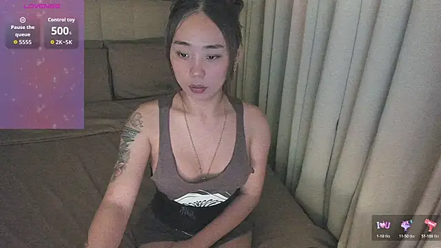 MissAyaCollins online show from 11/04/25, 05:00