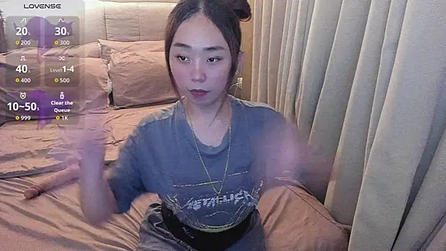 MissAyaCollins online show from 10/26/25, 08:37