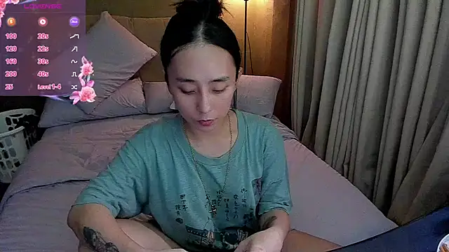 MissAyaCollins online show from 07/22/26, 06:15