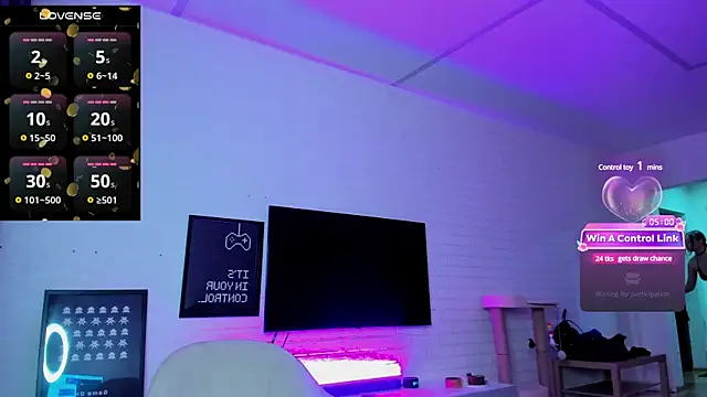 easy heesey online show from 12/29/24, 02:49