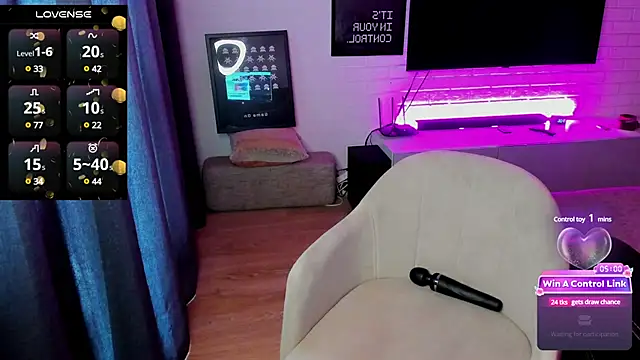 easy heesey online show from 02/26/25, 02:08