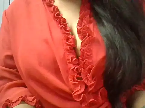 Snapshot of Roopshikha39 chatting on 12/31/24, 07:18 Roopshikha39 online show from 12/31/24, 07:18