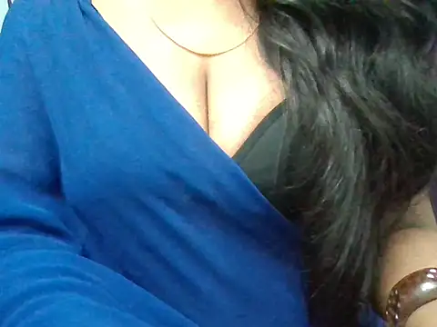 Snapshot of Roopshikha39 chatting on 10/10/25, 07:15 Roopshikha39 online show from 10/10/25, 07:15
