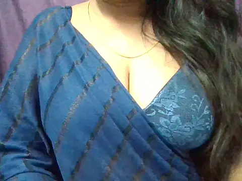 Roopshikha39 online show from 11/09/25, 07:18