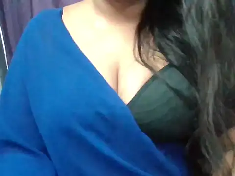 Snapshot of Roopshikha39 chatting on 06/07/26, 06:35 Roopshikha39 online show from 06/07/26, 06:35
