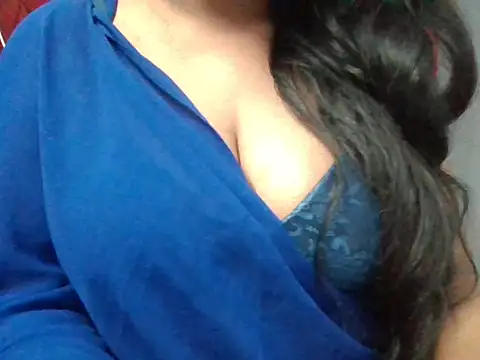 Snapshot of Roopshikha39 chatting on 02/21/25, 06:37 Roopshikha39 online show from 02/21/25, 06:37