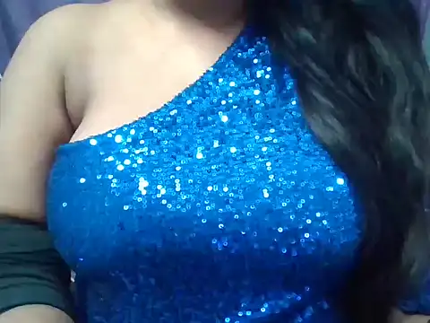 Snapshot of Roopshikha39 chatting on 03/09/25, 06:32 Roopshikha39 online show from 03/09/25, 06:32