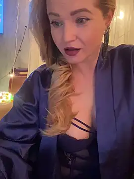 Snapshot of Lady__Maria chatting on 03/03/25, 03:22 Lady Maria online show from 03/03/25, 03:22