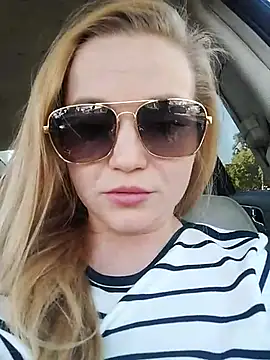 Snapshot of Lady__Maria chatting on 03/08/25, 11:58 Lady Maria online show from 03/08/25, 11:58