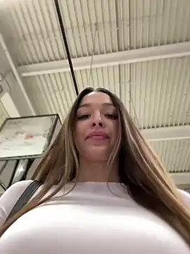 barbiehumpxxx online show from 10/25/25, 10:32